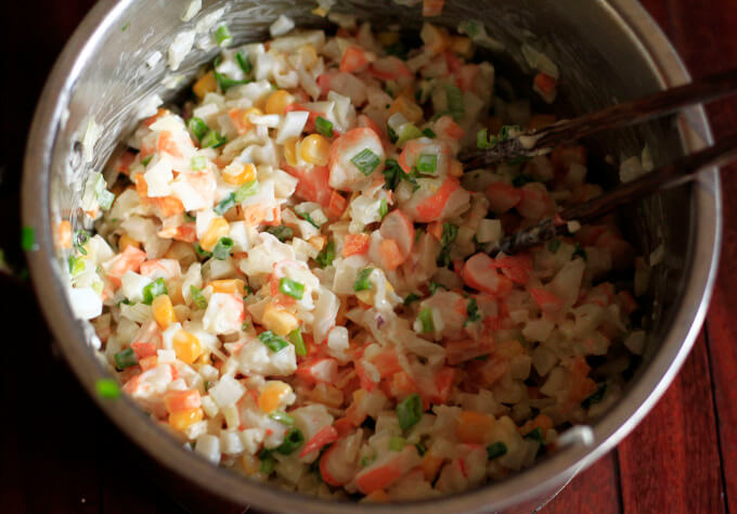 Mélanger la garniture pour rouleaux de nem