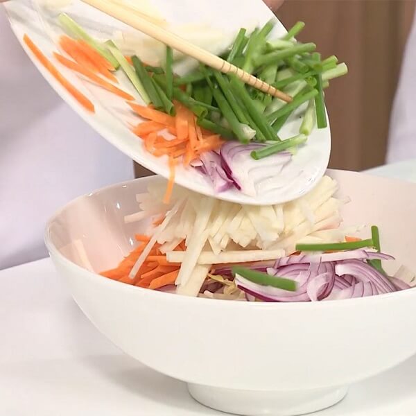 Mélangez bien les légumes ensemble