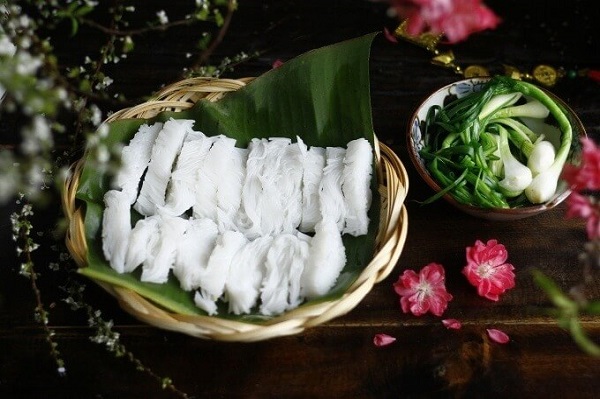 Prenez les vermicelles de riz bun classique