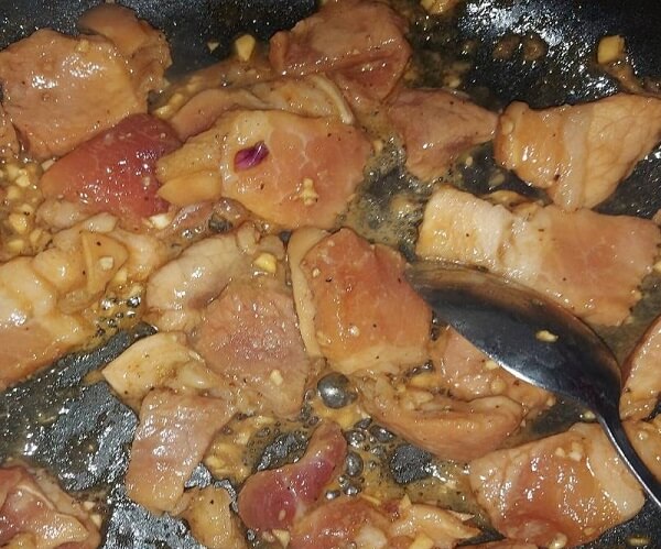 Remuer régulièrement