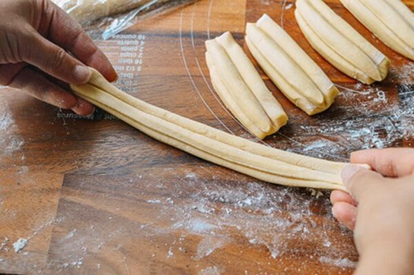 Tirez les deux extrémités 