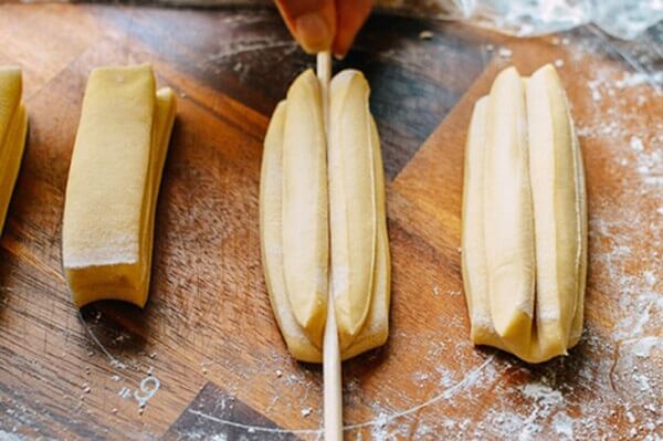 Utilisez une baguette pour créer la bonne forme