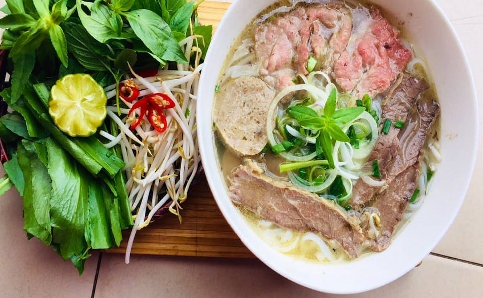 Le Phở est la quintessence de la cuisine de rue à Hanoi
