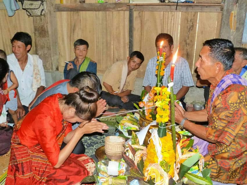 Mariage-au-Laos