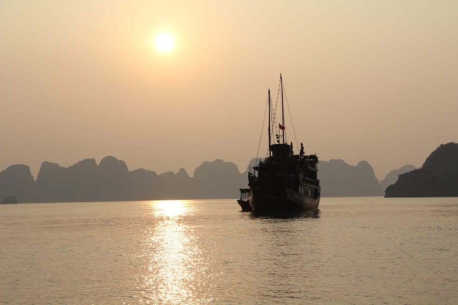 Meilleur circuit Vietnam 15 jours baie bai tu long