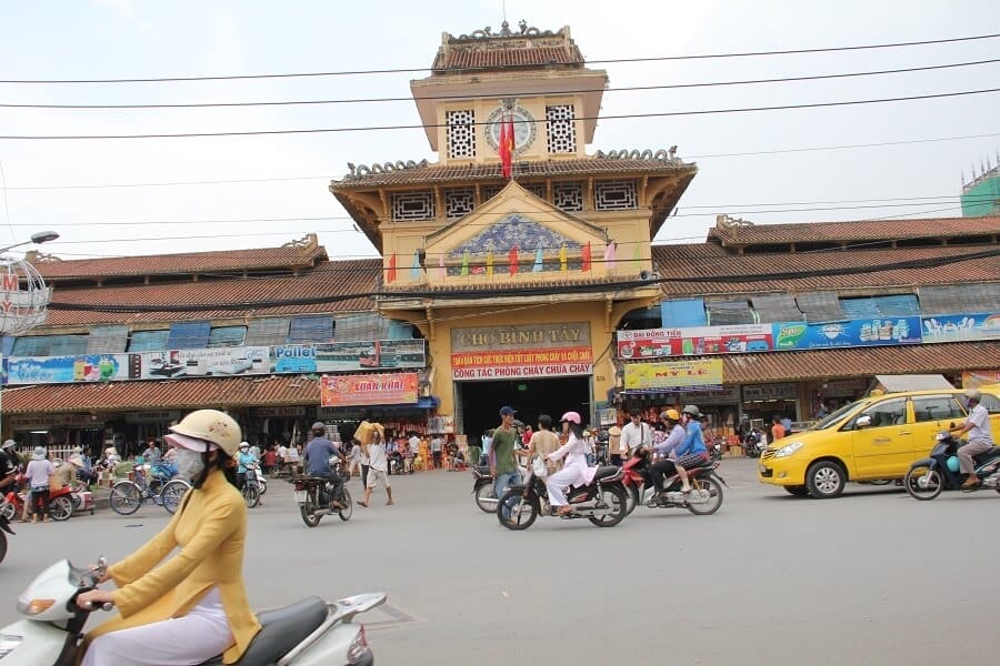 Meilleur circuit Vietnam 15 jours saigon marché binh tay