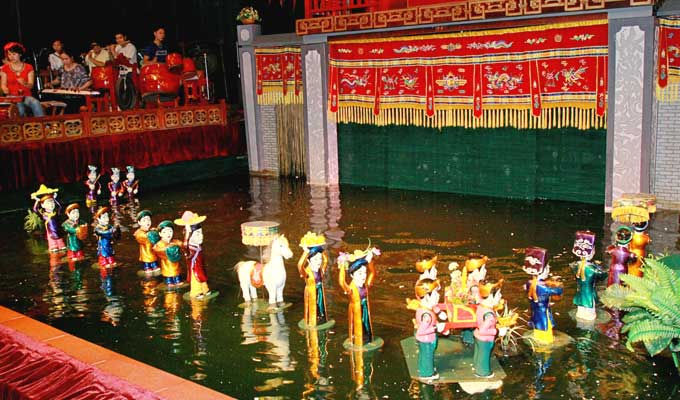 Marionettes-sur-l'eau-au-Vietnam