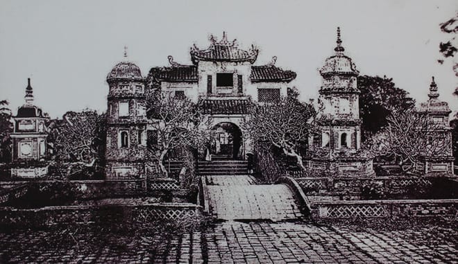 Pagode au vieux quartier hanoi