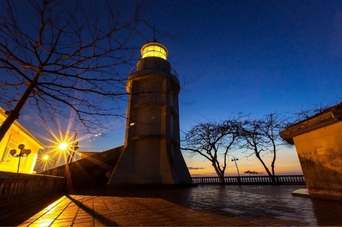 phare-sud-vietnam-ville-balneaire-vung-tau