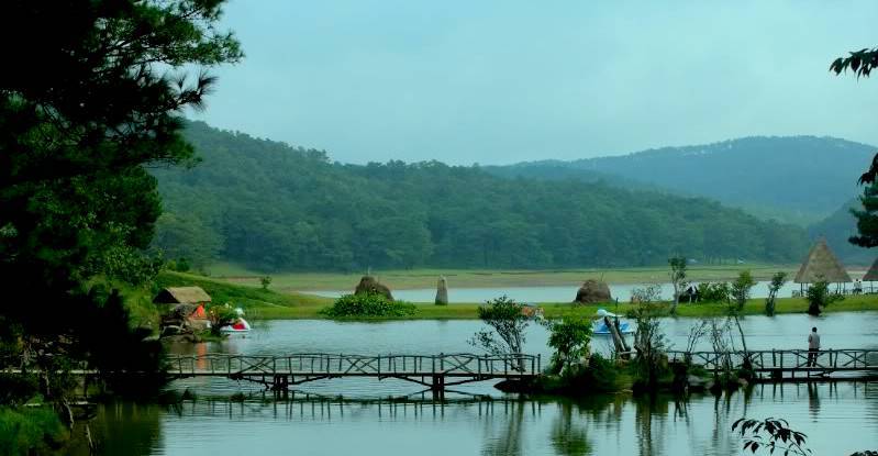Lac-de-Than-Tho